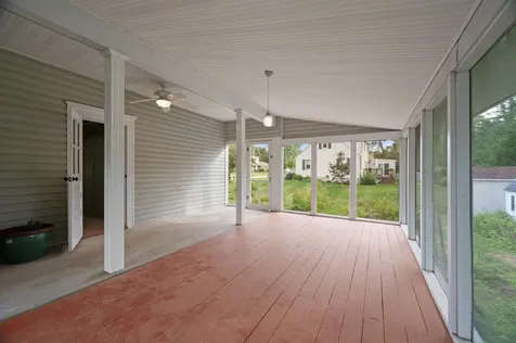 24 Milbern Avenue Hampton NH 03842