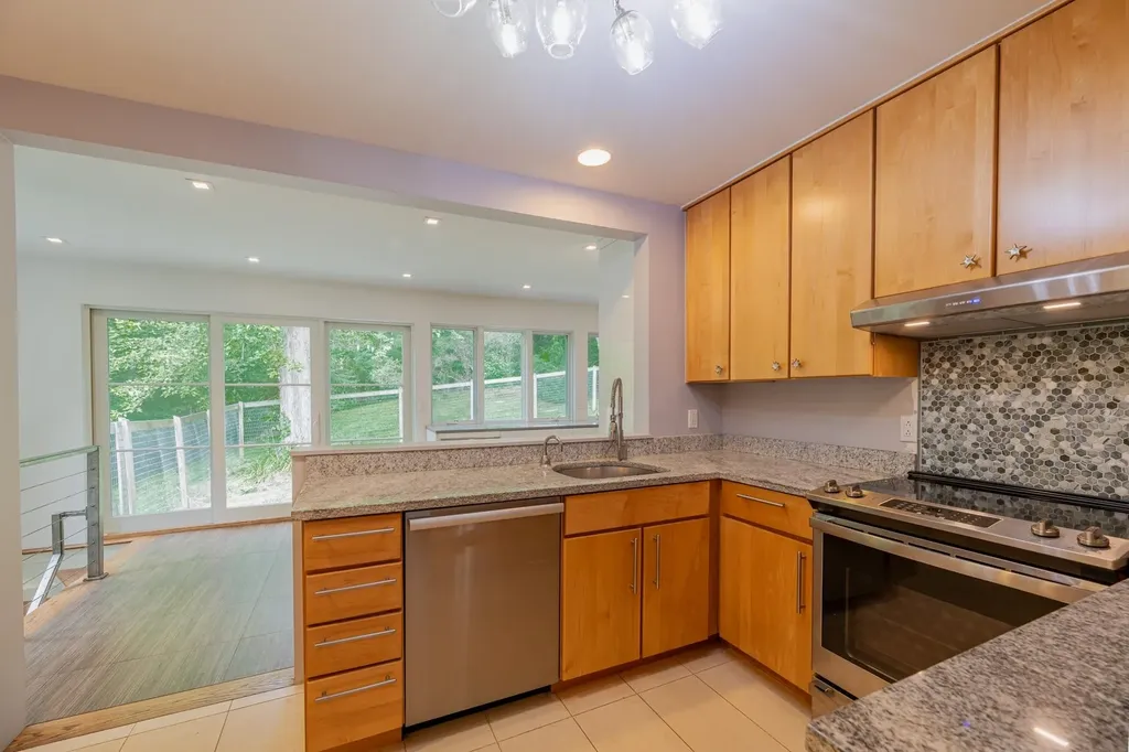 1439 Main Street Manchester VT 05255