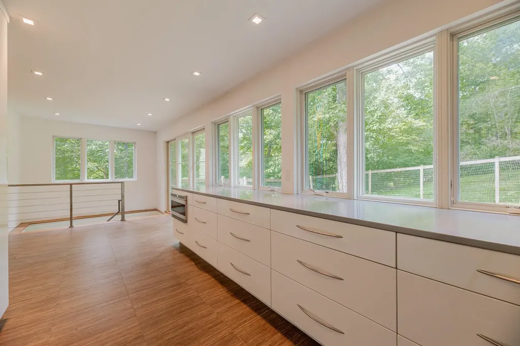 1439 Main Street Manchester VT 05255