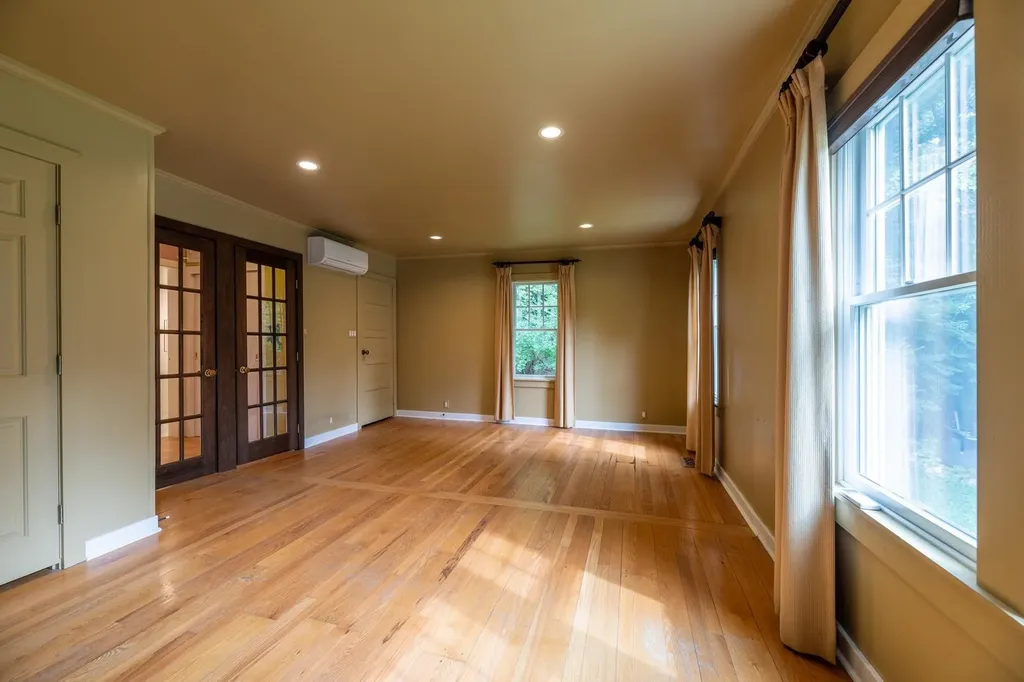 1439 Main Street Manchester VT 05255