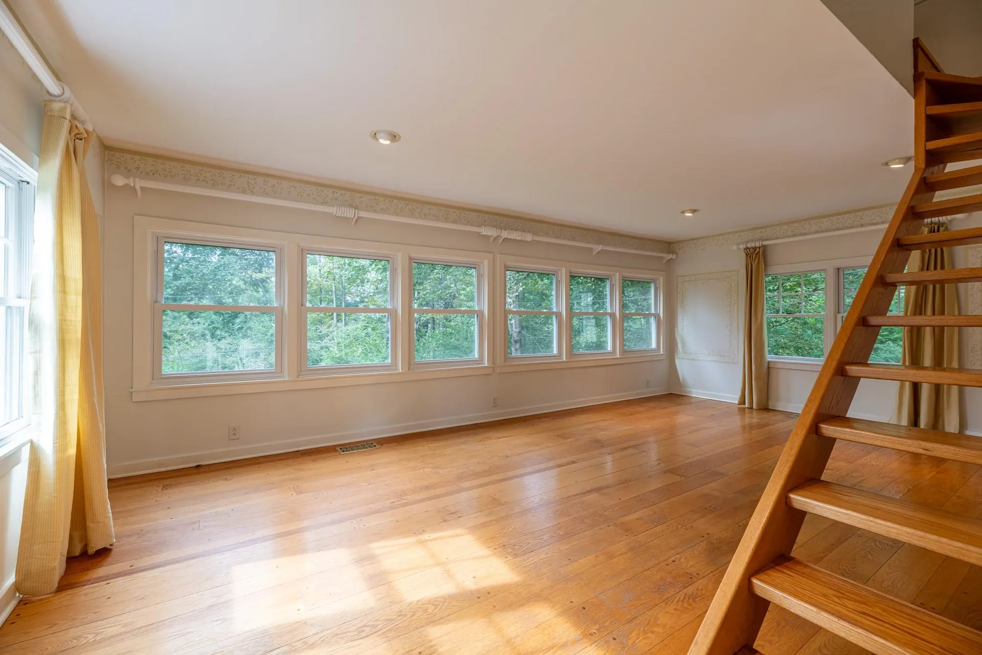 1439 Main Street Manchester VT 05255