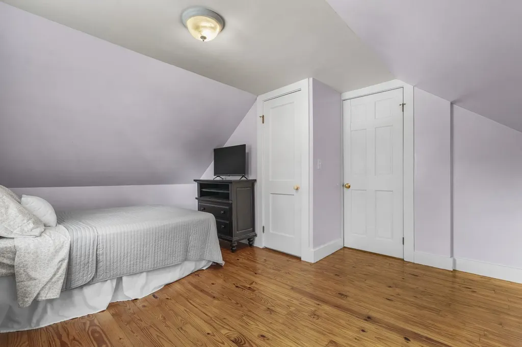 60 Bosse Avenue Manchester NH 03103