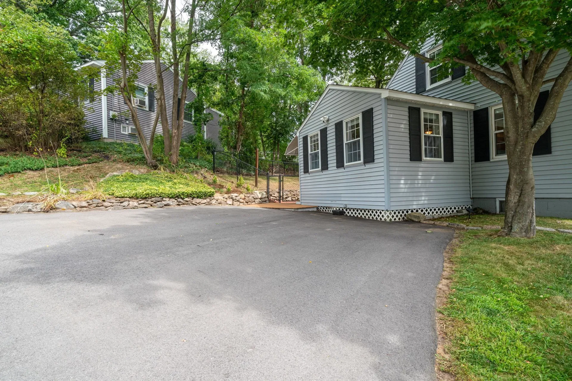 60 Bosse Avenue Manchester NH 03103