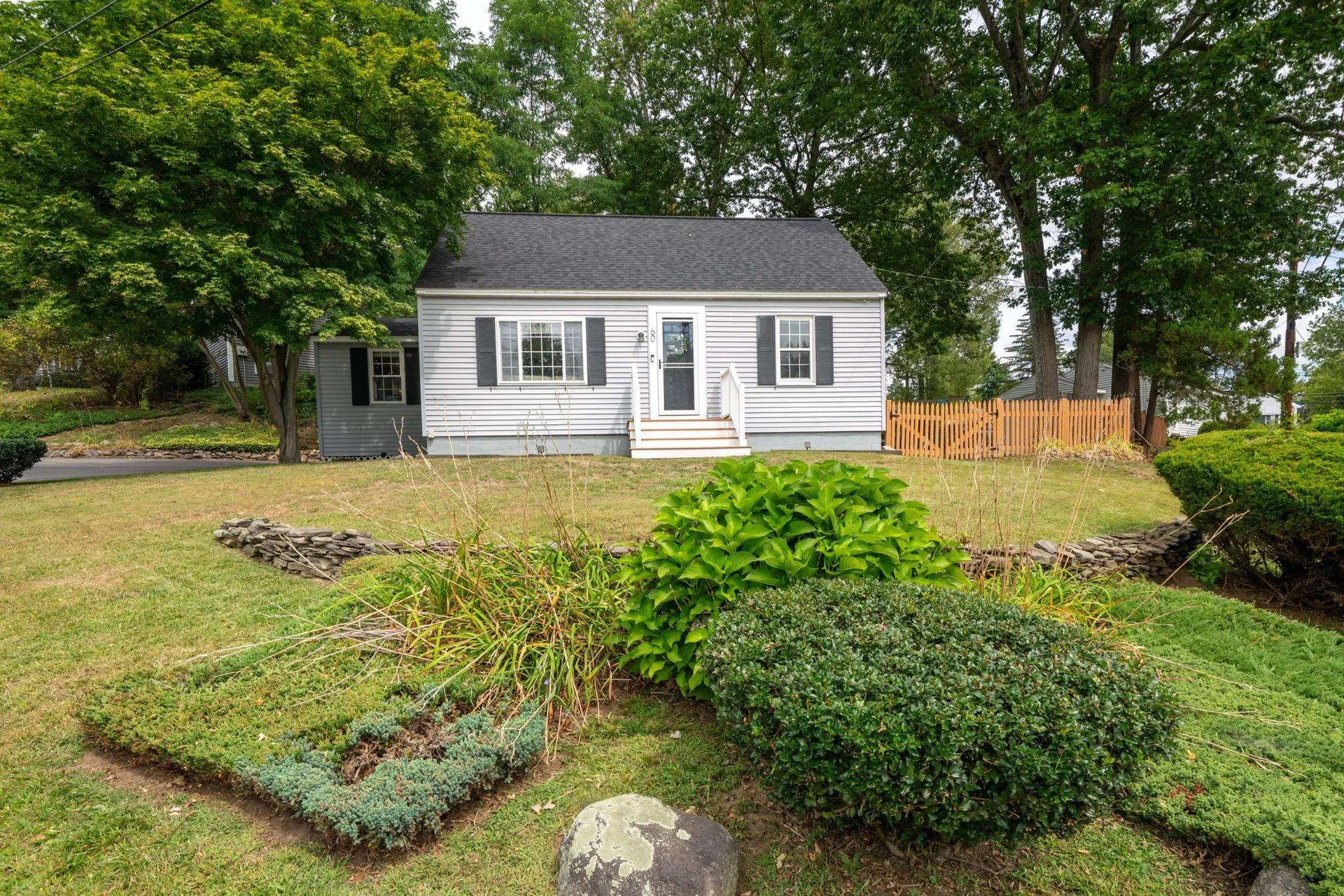 60 Bosse Avenue Manchester NH 03103