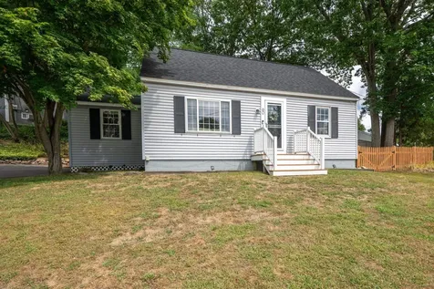 60 Bosse Avenue Manchester NH 03103