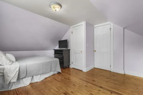 60 Bosse Avenue Manchester NH 03103
