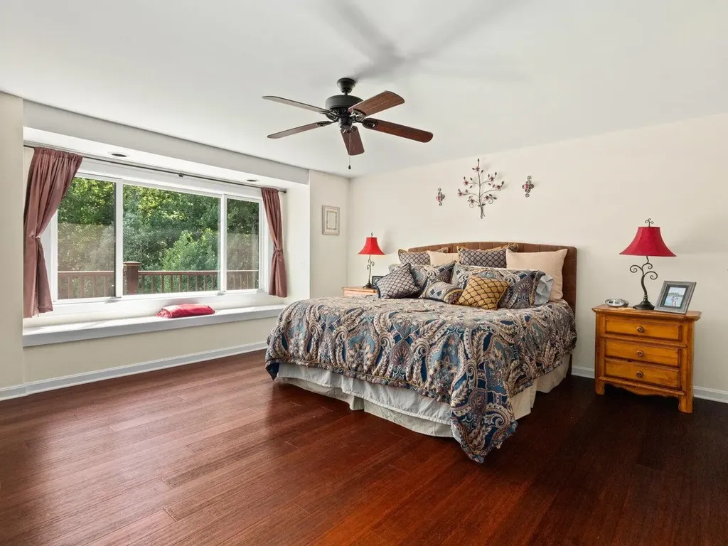 422 Acorn Lane Shelburne VT 05482