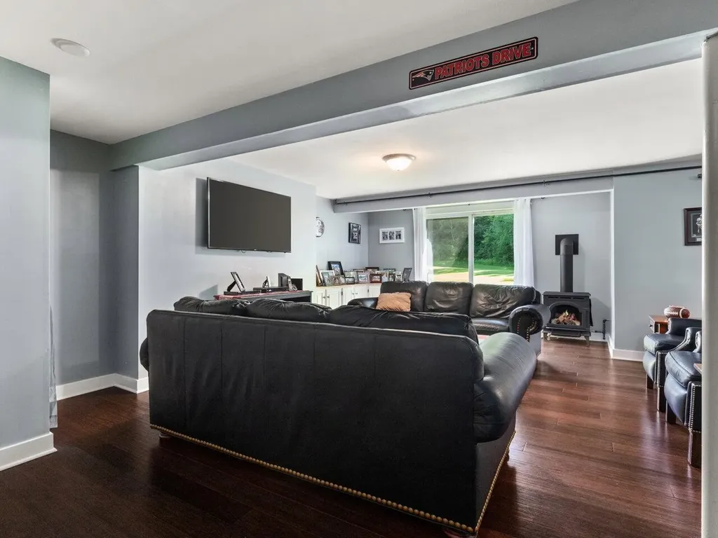 422 Acorn Lane Shelburne VT 05482