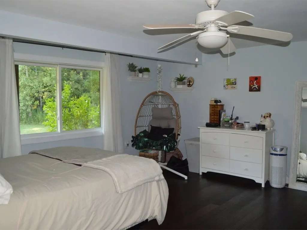 422 Acorn Lane Shelburne VT 05482