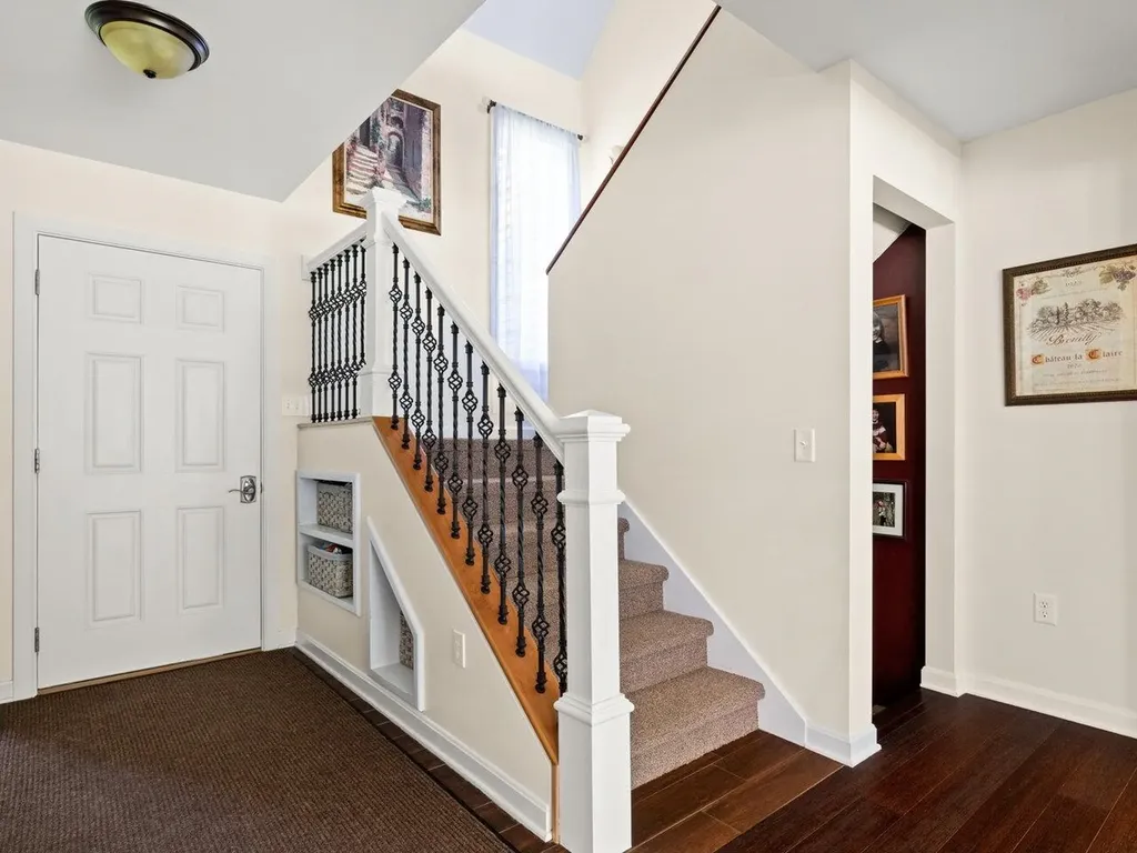 422 Acorn Lane Shelburne VT 05482