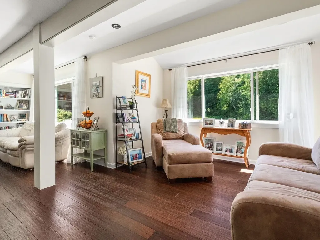 422 Acorn Lane Shelburne VT 05482