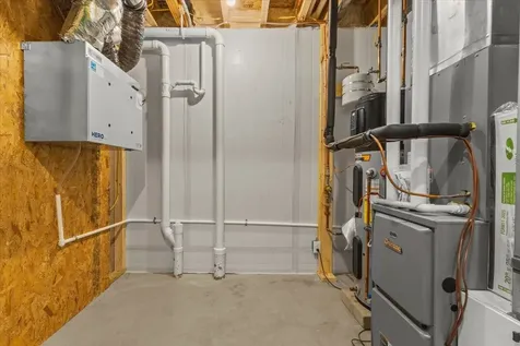 130 Aurora Road South Burlington VT 05403