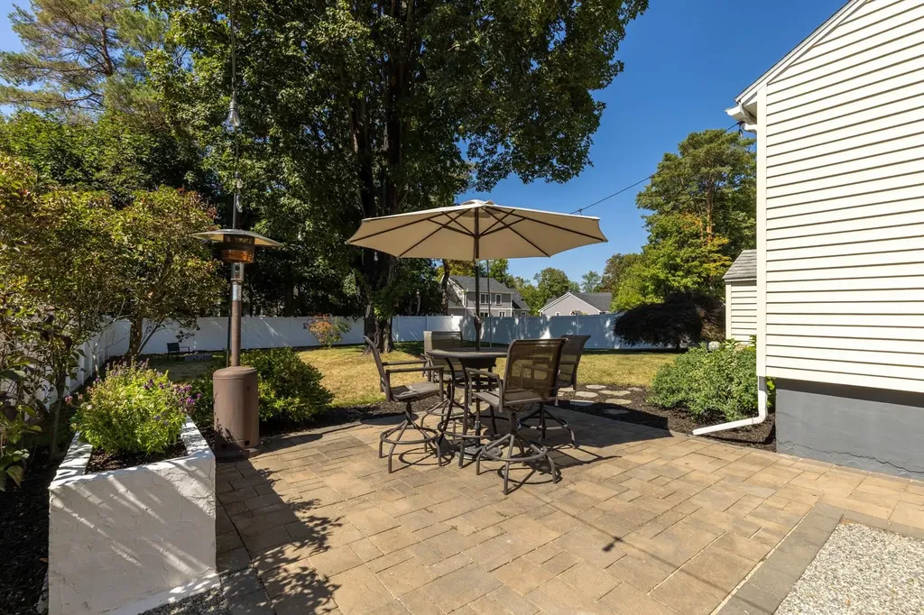 67 Hillcrest Drive Portsmouth NH 03801