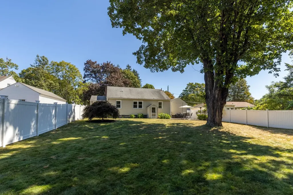 67 Hillcrest Drive Portsmouth NH 03801
