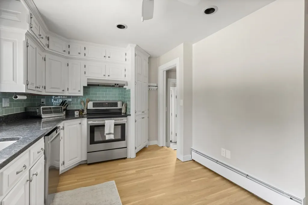 67 Hillcrest Drive Portsmouth NH 03801