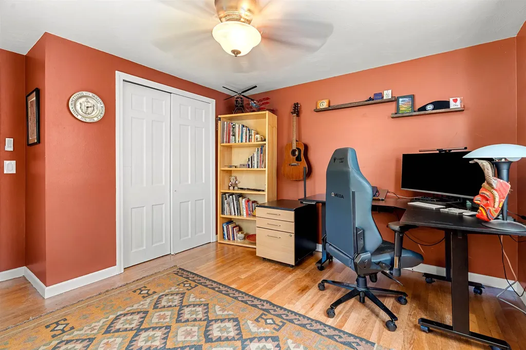 1 Belvina Circle Pelham NH 03076