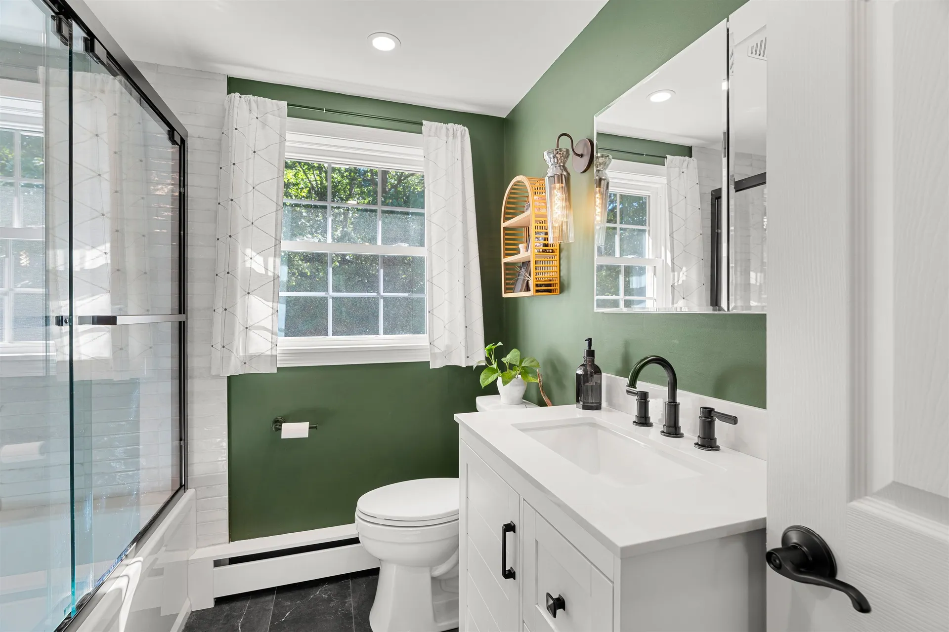 1 Belvina Circle Pelham NH 03076