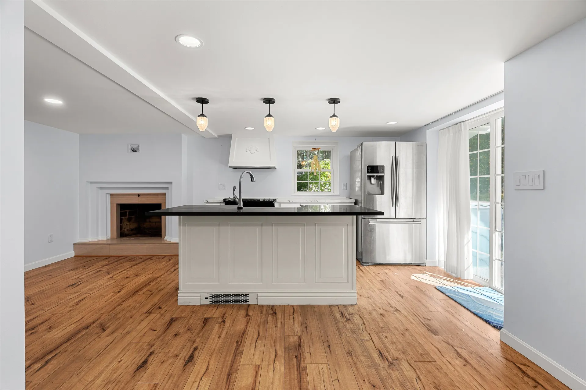 1 Belvina Circle Pelham NH 03076