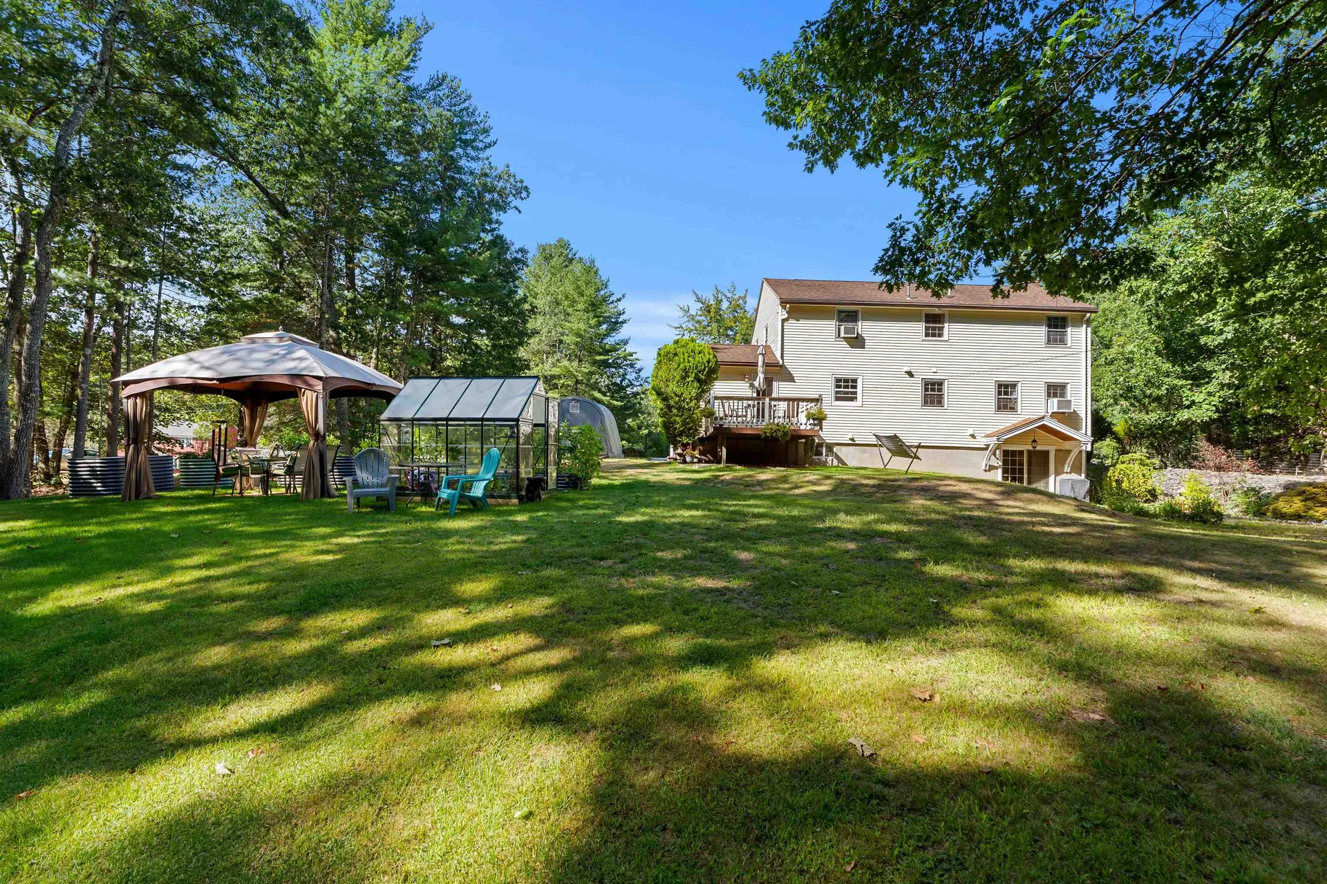 1 Belvina Circle Pelham NH 03076
