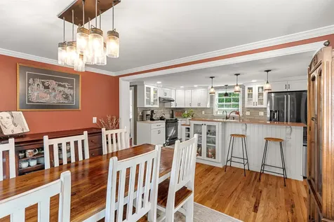 1 Belvina Circle Pelham NH 03076