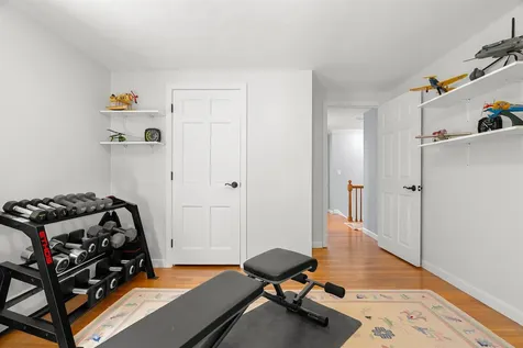 1 Belvina Circle Pelham NH 03076