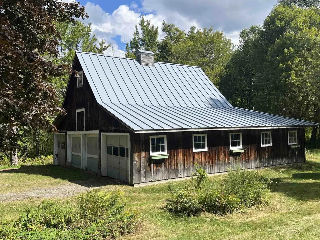 85 Hathaway Road Goshen VT 05733