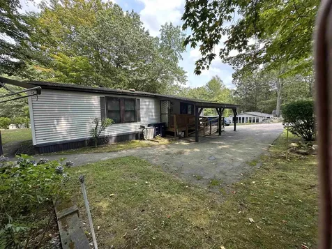 24 Rim Road Danville NH 03819