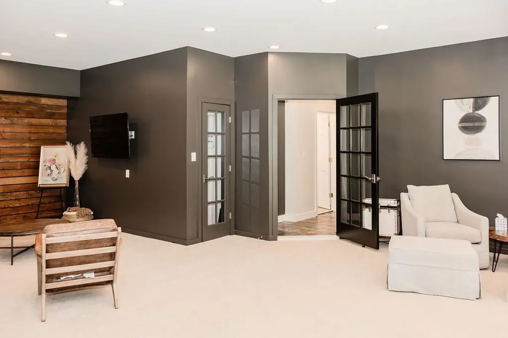 183 Pinnacle Springs Road Chesterfield NH 03443