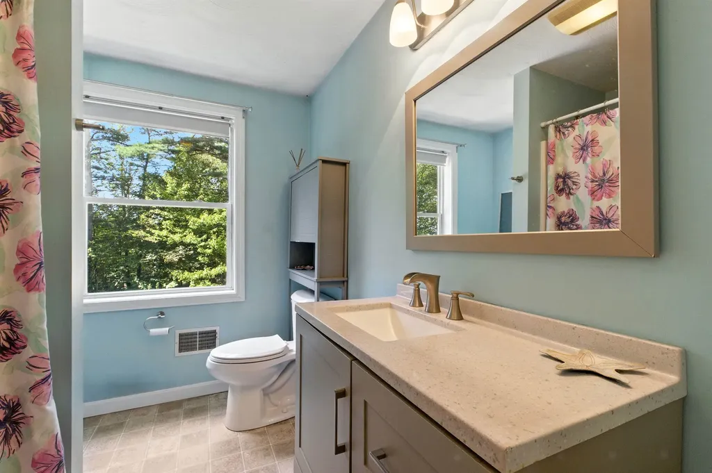 24 Cleveland Circle Washington NH 03280