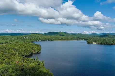 24 Cleveland Circle Washington NH 03280