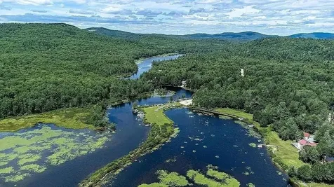 24 Cleveland Circle Washington NH 03280