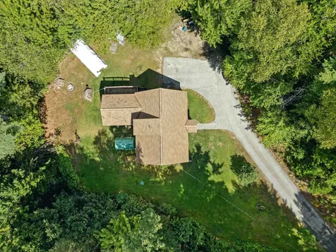 24 Cleveland Circle Washington NH 03280