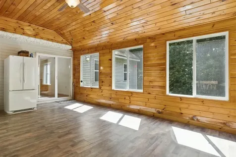 24 Cleveland Circle Washington NH 03280