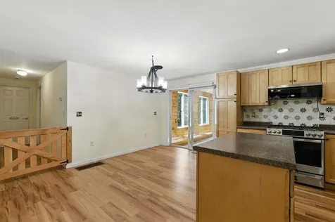 24 Cleveland Circle Washington NH 03280