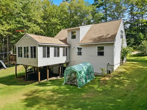 24 Cleveland Circle Washington NH 03280