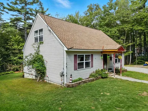 24 Cleveland Circle Washington NH 03280