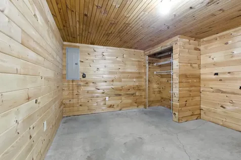 24 Cleveland Circle Washington NH 03280