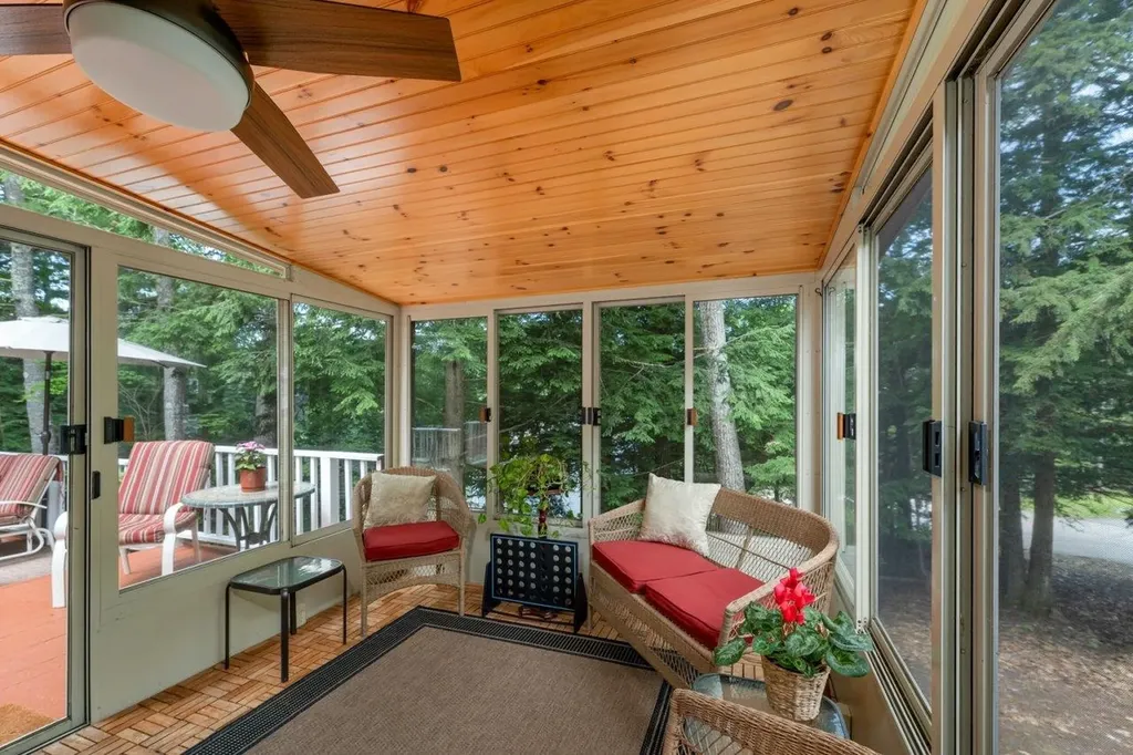 23 Mountain View Terrace Wakefield NH 03872