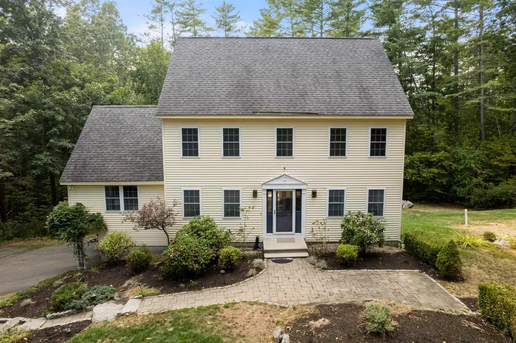 44 Gonet Drive Newmarket NH 03857