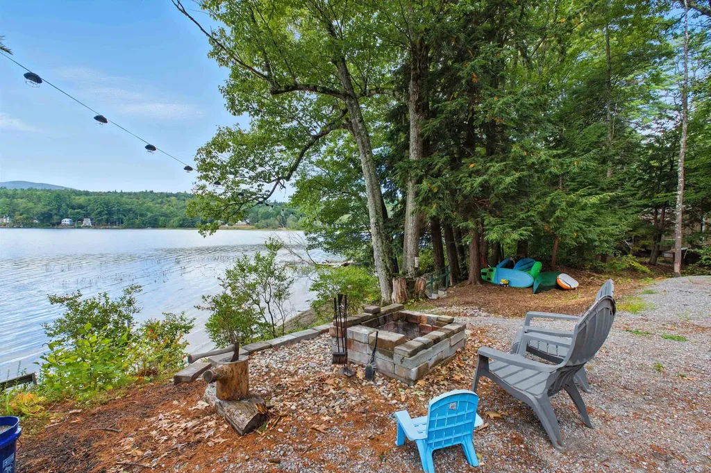 45 Crittenden Road Bradford NH 03221