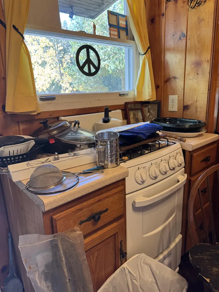 35 Hammond Shore Road Franklin VT 05457