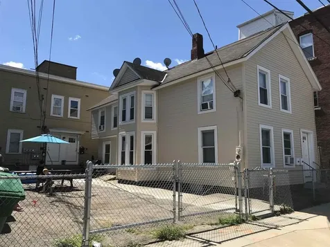 38 Central Street Nashua NH 03060