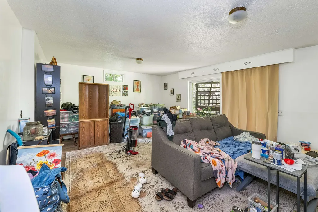 29 Mollie Road Bristol NH 03222