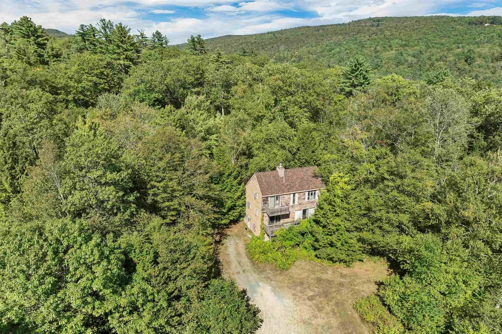 29 Mollie Road Bristol NH 03222