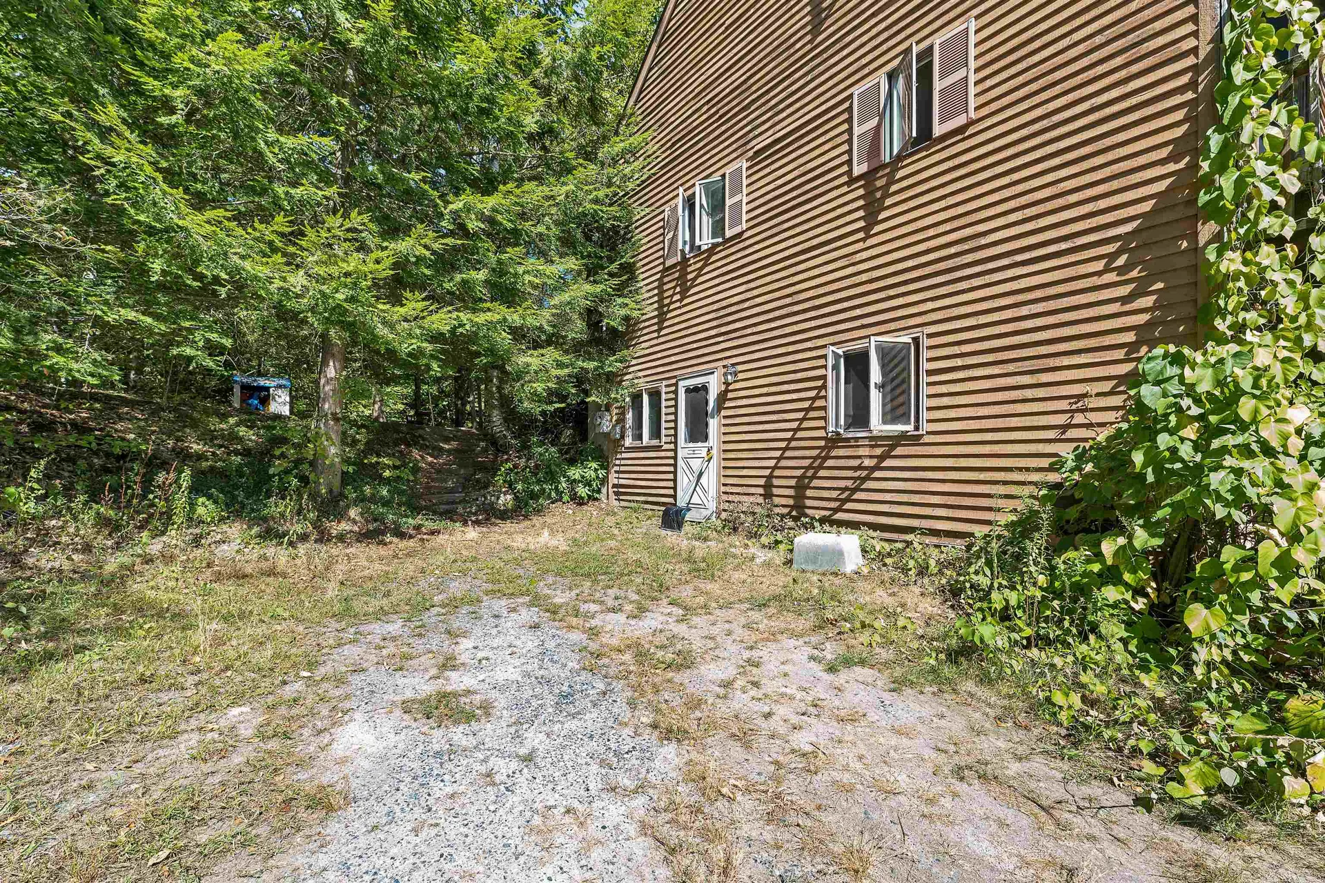 29 Mollie Road Bristol NH 03222