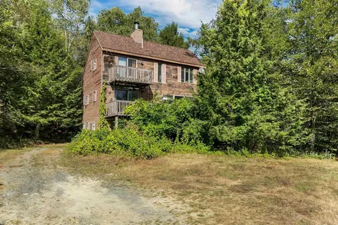 29 Mollie Road Bristol NH 03222