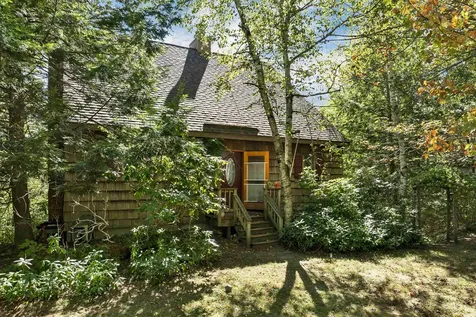 29 Mollie Road Bristol NH 03222