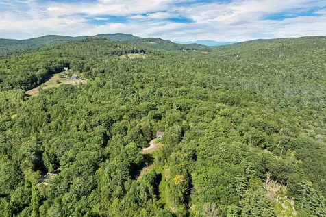 29 Mollie Road Bristol NH 03222