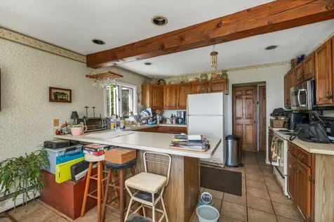 29 Mollie Road Bristol NH 03222