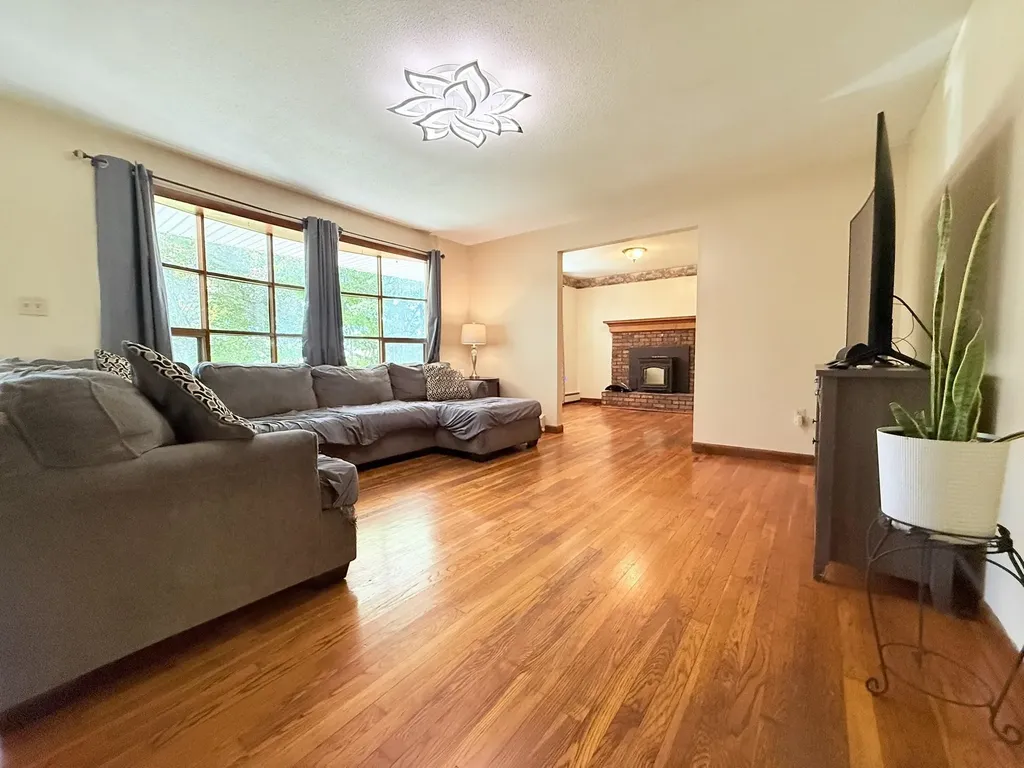 129 Chestnut Street Claremont NH 03743